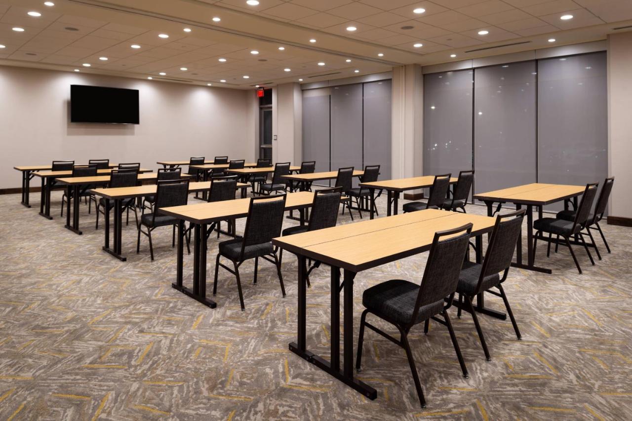 Courtyard By Marriott Charlotte Northlake Eksteriør bilde