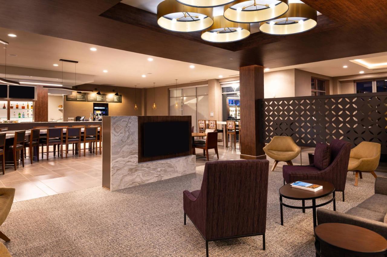 Courtyard By Marriott Charlotte Northlake Eksteriør bilde